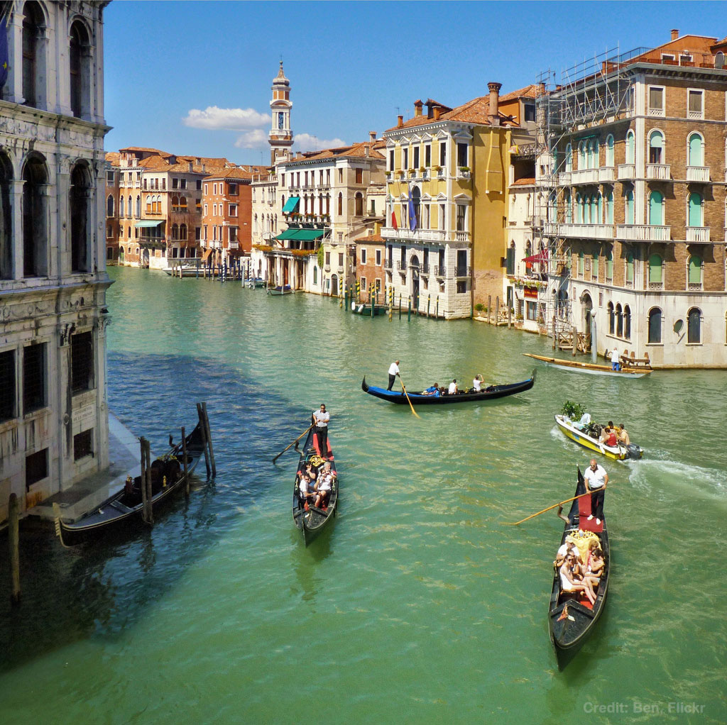 Pegasus_Vertex_Merchant_of_Venice_and_hook_Load